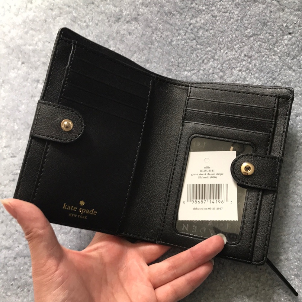 Kate Spade Wallet - Picture 2 of 5